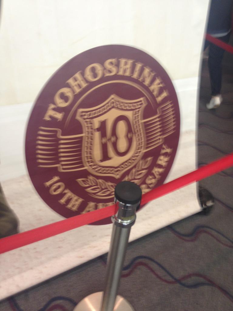 _Uknowri's tweet photo. 日本デビュー10周年おめでとう
まだこれから色々山あり谷ありだろうけど、ホミンもビギもスタッフさんも、みんなで頑張ってイキマショウ↑↑↓↑↓↓↑
#Toho10Years #東方神起日本デビュー10周年 http://t.co/PrDs2JaI5h
