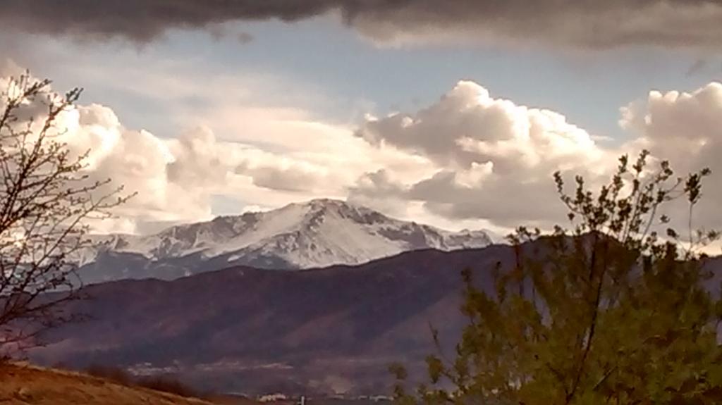 mikenan1991's tweet photo. I will lift my eyes....
#nofilter http://t.co/zCs2ZD7Vr1