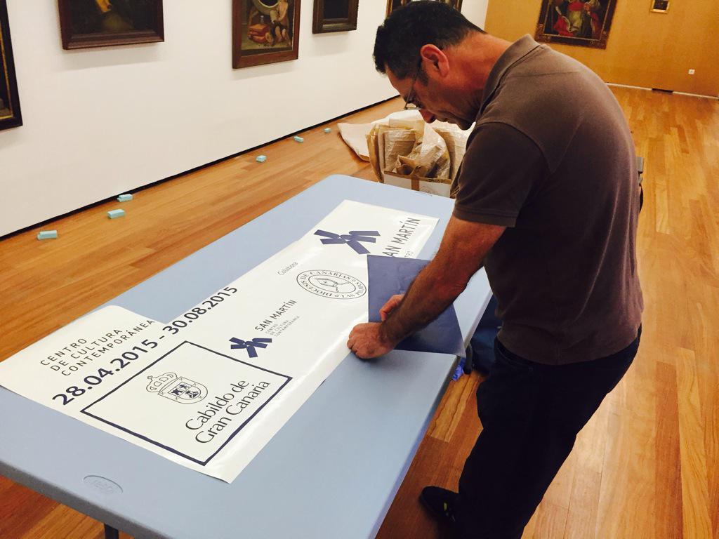 LarryAlvarez67's tweet photo. ¡Ultimando el montaje!
Mañana abre la expo
"José Luján Pérez, el Hombre y la Obra 200 años después"
En @SanMartinCCC http://t.co/6U0AnnfLpY