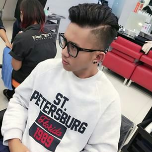 RTHJember_'s tweet photo. Makin kasyeppp aja yang style rambutnya baru mah =* *poke @rafaell_16 hihi #AlwaysSupportSMASH http://t.co/HaCEX7ctr6