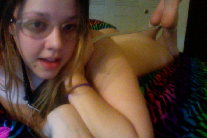 Requests for PICS, videos, or private show here: lindzyshow@gmail.com #fetish #BDSM #camgirl #cam4 http://t<a href="/tag/bdsm"class="tags"><span>#bdsm</span></a><a href="/tag/fetish"class="tags"><span>#fetish</span></a><a href="/tag/camgirl"class="tags"><span>#camgirl</span></a><a href="/tag/cam4"class="tags"><span>#cam4</span></a>