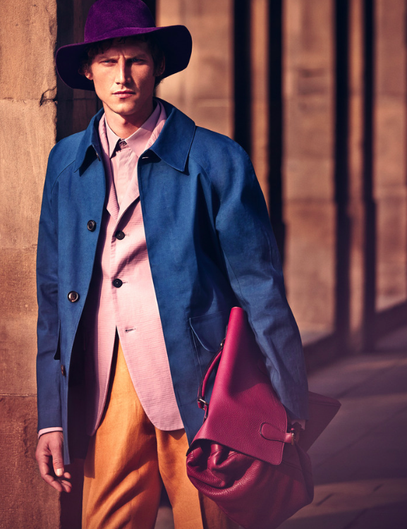 MrPaulIsaac's tweet photo. New FT @htsi with #RochBarbot, photographer #DiegoMerino, stylist @DamianFoxe and cast by me! http://t.co/H7Cmq33m4l http://t.co/9mNebU34od
