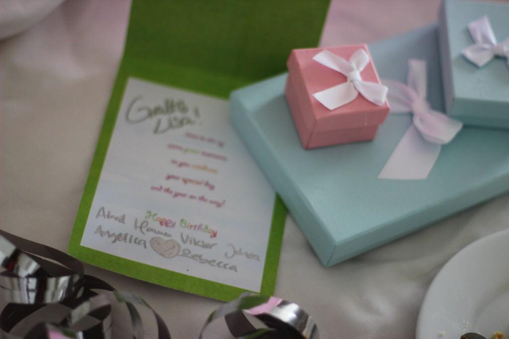 AlisonTellbe's tweet image. #BirthdayGirl #UpGoesToMarrakech