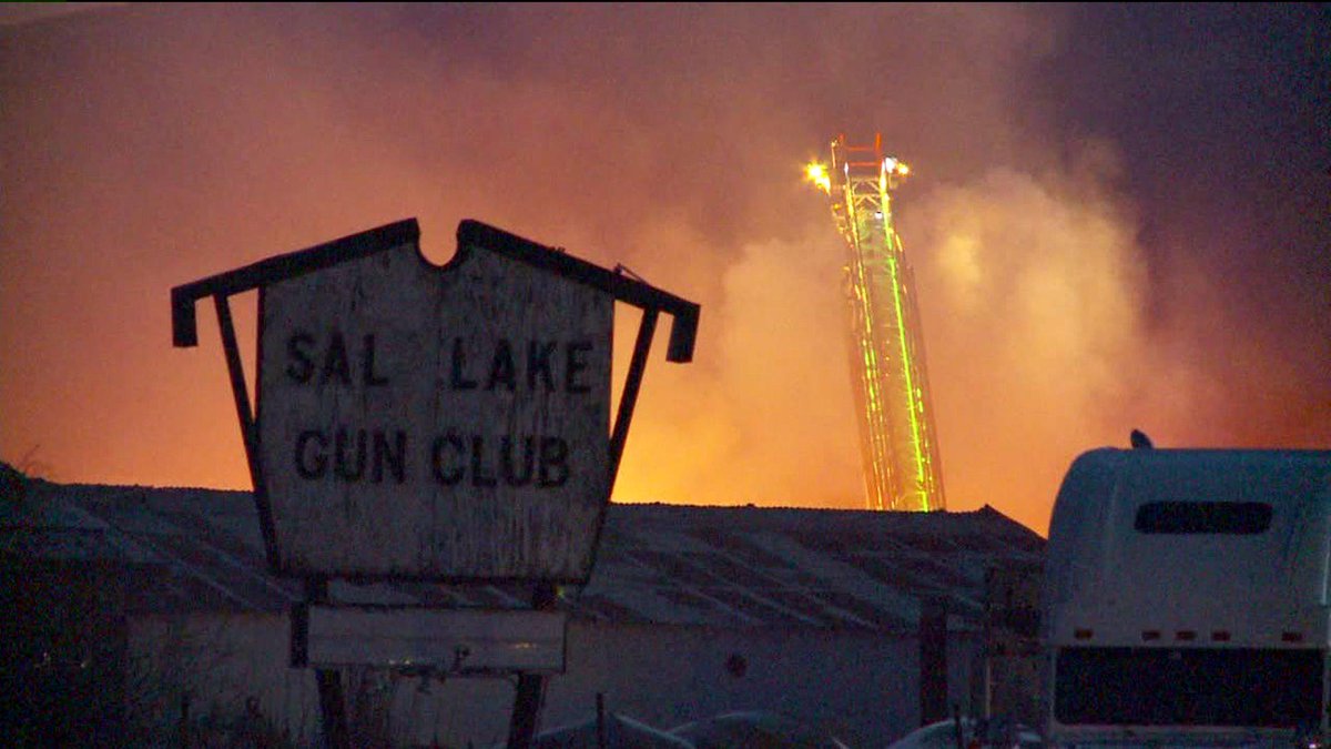 fox13's tweet photo. BREAKING: @SDMFA working on industrial fire in #NSL @TamaraVaifanua has the latest at 7am on #GDU http://t.co/nK4sRgV1G4