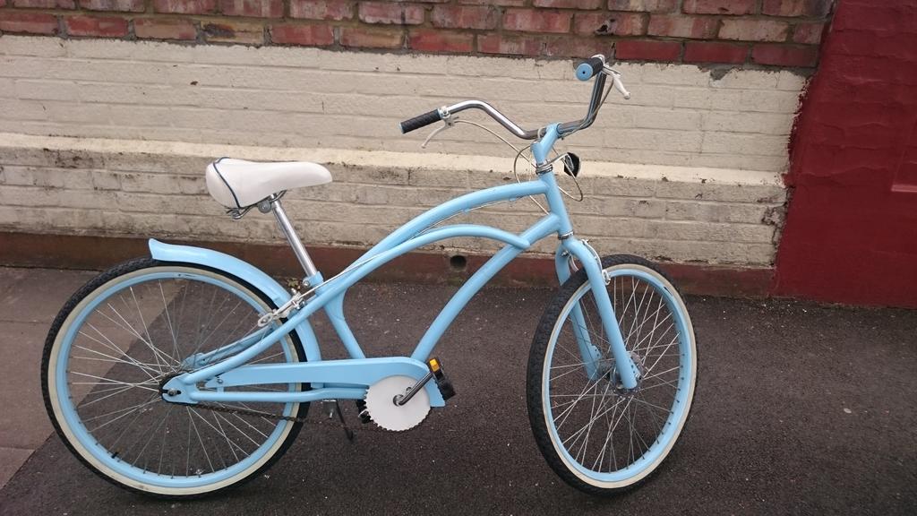 anythinggoesLTD's tweet photo. How about this for a flash donation? Ladies sky blue push bike.  I'll give it about an hour before its sold. http://t.co/6teHSggg2v
