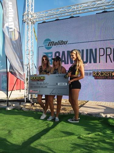 ZonaCunOficial's tweet photo. En el #CancunPro de @TheWWA en @PuertoCancunMx triunfaron @butlernicola y @harleyclifford. #Wakeboard #Cancún #AMW http://t.co/QJgISJE2pC
