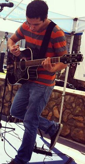 SongPoRadio's tweet photo. This Week @ThBlackSquirrel in #AdMo
Tues - #BenMurrell
Wed - @afglego
Sun - @FrenchAdmirals
8p, No Cover, All Ages http://t.co/deAXqc9oQ3