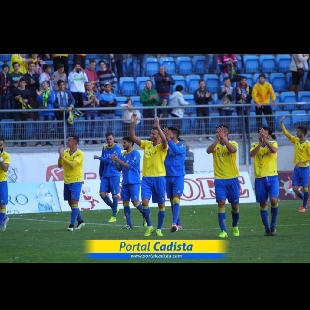 jsavi23's tweet photo. CAMPEONES @Cadiz_CF 
Este año es el nuestro, este año ascendemos! VAMOS CÁDIZ http://t.co/chBofp2KMD