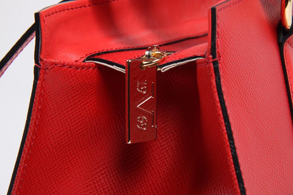 19V69 ITALIA tweet media