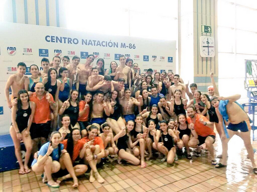 fmn_oficial's tweet photo. #Natación El colegio Gredos de Alcalá se impone en la final del Madrid Comunidad Olímpica http://t.co/yLIAKev2NQ http://t.co/wdz6BY2Ltv