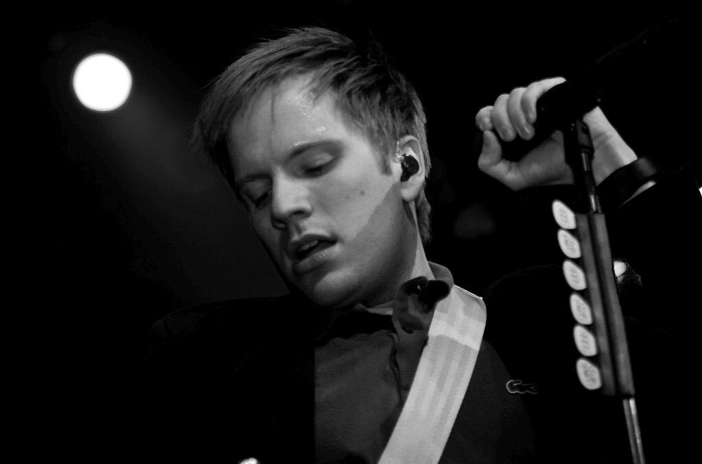 Happy birthday to Patrick stump from FOB

Oh yeah and to me as well  