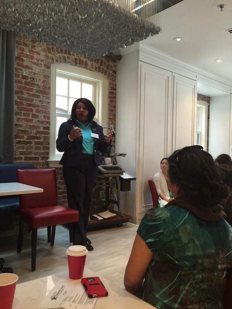 VSNUSA's tweet photo. Ginger Miller, CEO Women Veterans Interactive @BlueStarFamily @DogTagBakery #BakingADifference #BSFNetworksLive http://t.co/ruBjXbI6eq