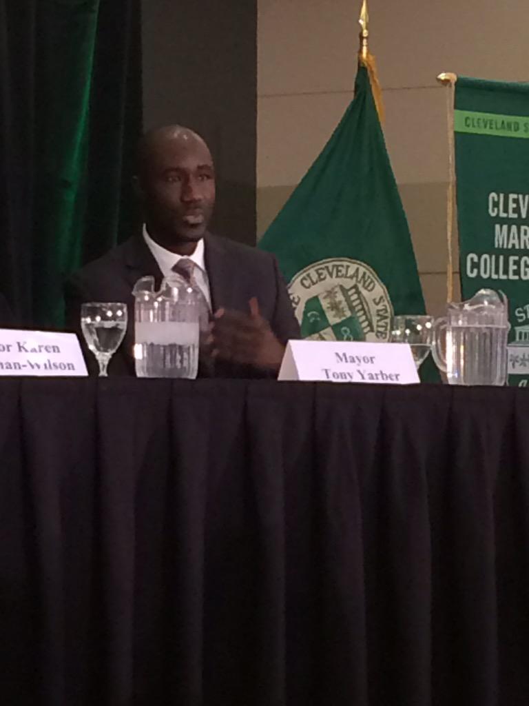 VoteJeffJohnson's tweet photo. @#CSUforum listening to Mayor Karen Freeman-Wilson of Gary, Indiana &amp; Mayor Tony Yarber of Jackson, Mississippi http://t.co/9FWxix5ePH