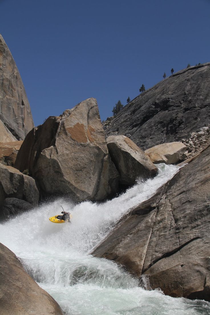 exploretheusa's tweet photo. #Kayaking Cherry Bomb Falls, Northern #California http://t.co/ToRmLQtU3N