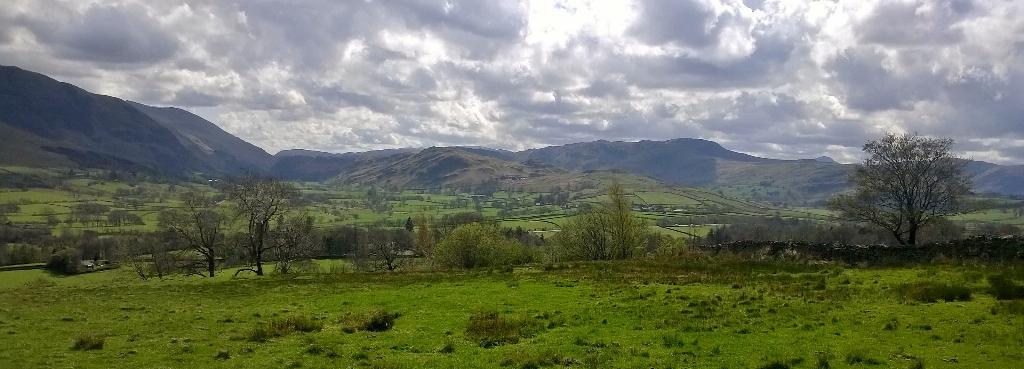 LakesDirector's tweet photo. Great chat with @BlencathraFSC students today! Fab view too @lakedistrictnpa @glockyk9 @CumbriaWeather #sunshineagain http://t.co/ne41flCL3W