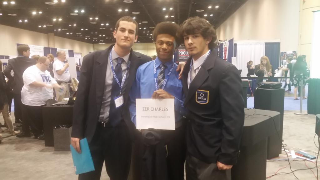 Jknightlent's tweet photo. INTERNATIONAL CHAMPS! repping #itowndeca @WIEagles http://t.co/G6XI30qdBb