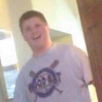 Yuuz_Dgaf's tweet photo. @RedKiwiz http://t.co/jPGNiPvsuI