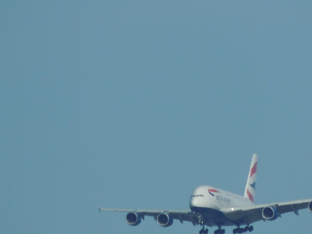 TennesseeReed's tweet photo. #britishairways A380 coming into SFO. http://t.co/DWqbBeHAZR