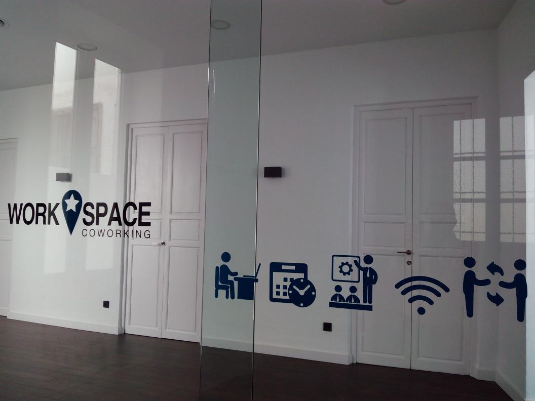 manolojguerrero's tweet photo. Esta tarde toca trabajo de oficina, pero en @workspacees nos divertimos trabajando @manolojguerrero #IMANAMI http://t.co/7SnfPNSJve