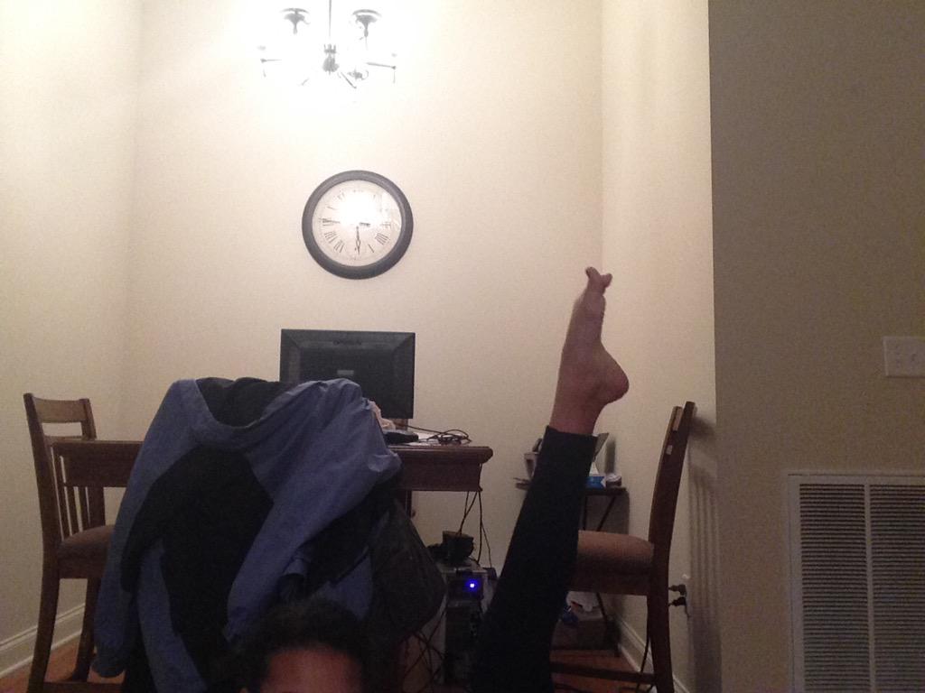 maleia_batts's tweet photo. when u get a 52.6 on ur math test http://t.co/UwmDceyLaT