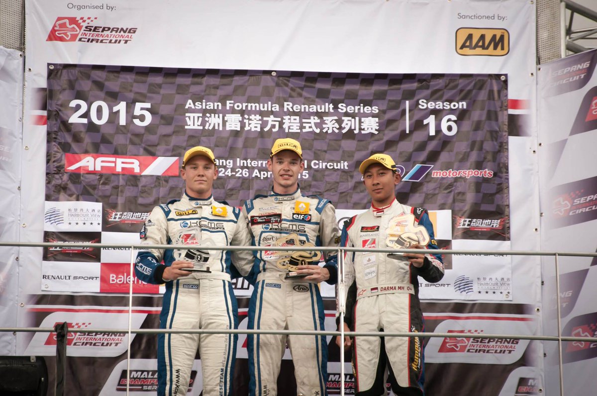 KCMotorgroup's tweet photo. KCMG clinch dominant double 1-2 finish in #AFR Sepang thriller http://t.co/dtpSdc85aj http://t.co/0KRI4kBcTH