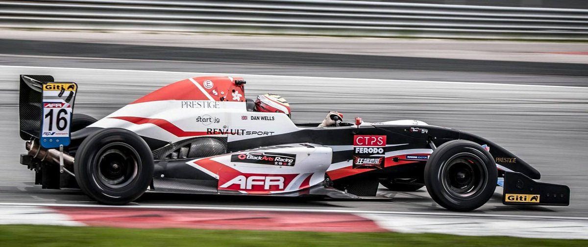 KCMotorgroup's tweet photo. KCMG clinch dominant double 1-2 finish in #AFR Sepang thriller http://t.co/dtpSdc85aj http://t.co/0KRI4kBcTH
