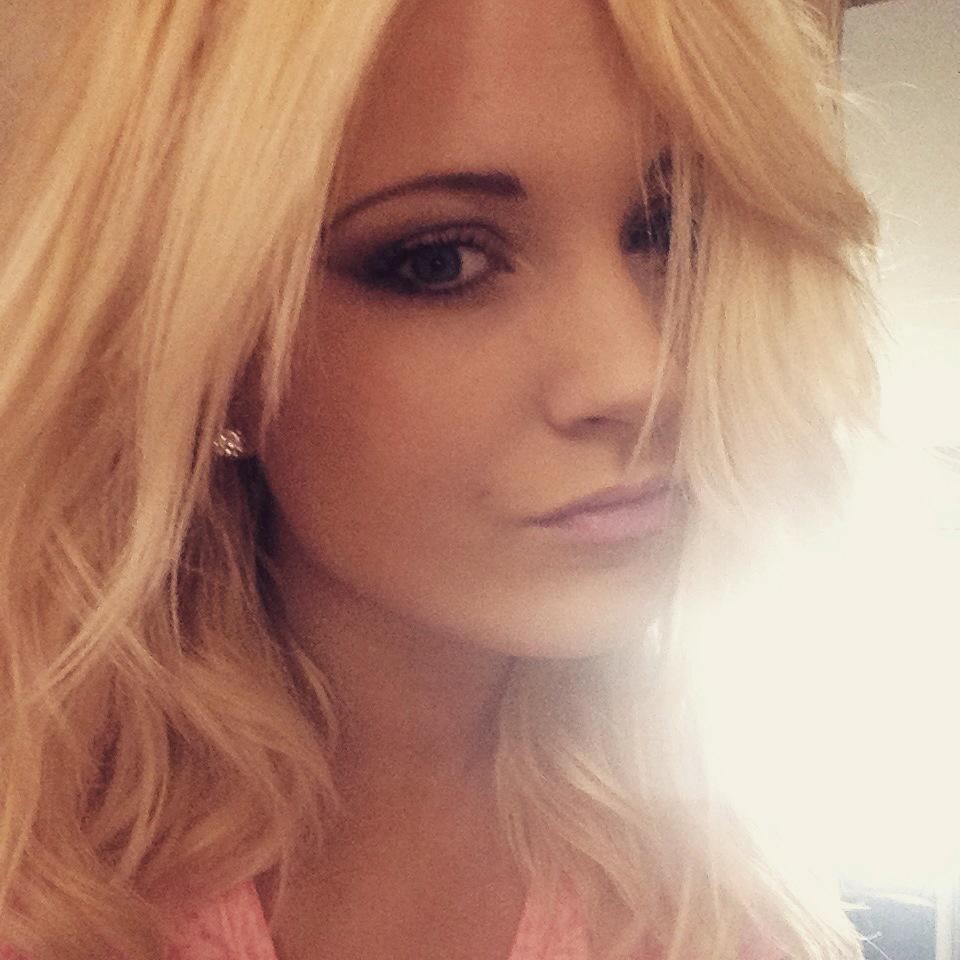 HenmanStacey's tweet photo. #blonde #hair http://t.co/pnQOYTO6Hi
