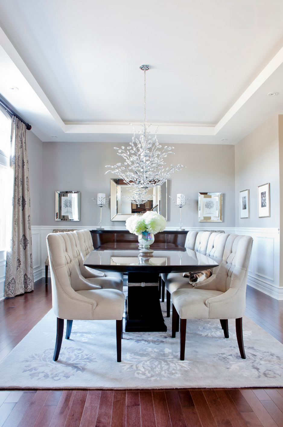 houzz dining room on Houzz On Twitter Trending On Houzz Montreal Dining Room Via Rebecca Mitchell Interiors Boutique Http T Co E1puf7aha5 Http T Co Sjbhynmi0z