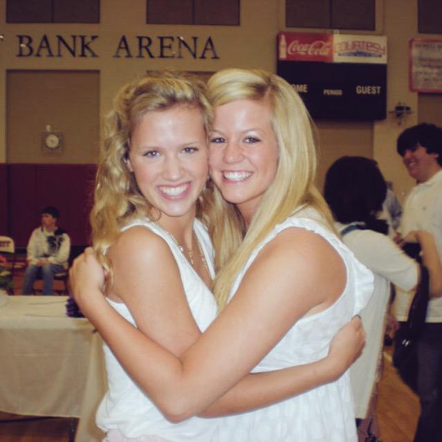 mnhendrix's tweet photo. 5 years ago &amp; still one of my favorites. happy bday week, my girl. http://t.co/IRE5snIYhy