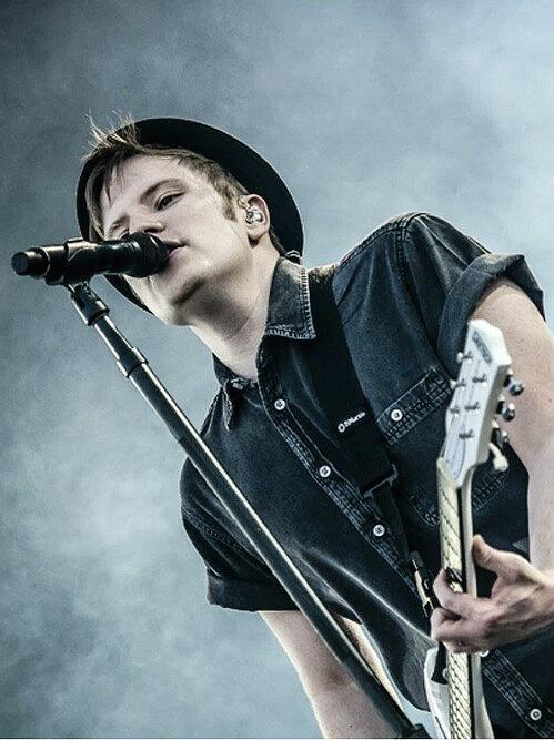 HAPPY BIRTHDAY PATRICK STUMP ILY 