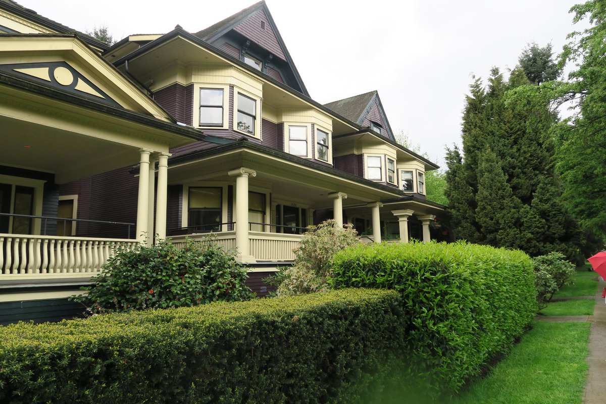 JanetAskew's tweet photo. Community housing exemplary scheme in http://t.co/CqQWlEocIy @CityofVancouver historic restoration in city centre http://t.co/u863TWtKfU