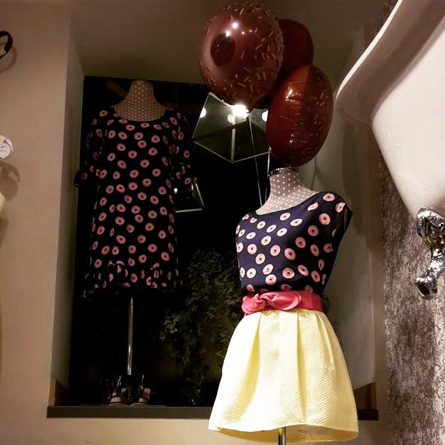 NafNafEs's tweet photo. ¿Quieres un vestido o un top con el print de moda? Participa haciendo RT y entrarás en el #sorteo.
#NafNafCandyParty http://t.co/Cvz5153lL1
