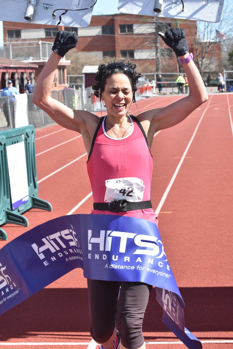 KingstonClassic's tweet photo. Local #runners shine at the 33rd annual #KingstonClassic! http://t.co/ZrEE0vOexi http://t.co/ze4XVHP0zX