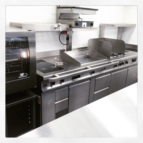 exclusiveranges's tweet image. So what does a future-tech #menusystem range look like?  This one just went into the new #Ivy kitchen!