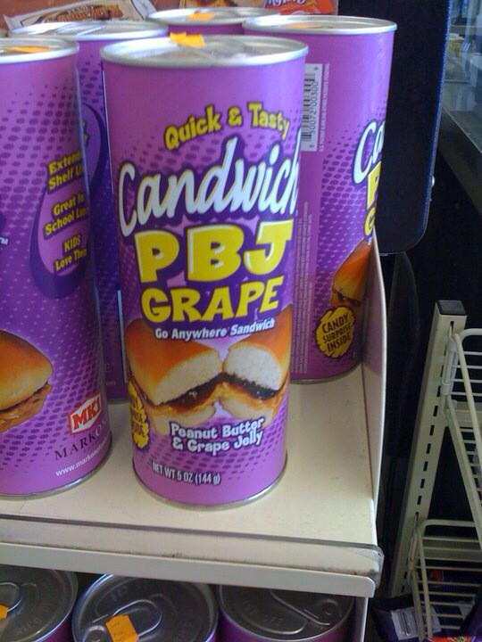BrianBook1's tweet photo. @BrianReganComic http://t.co/nATbZUPeXL