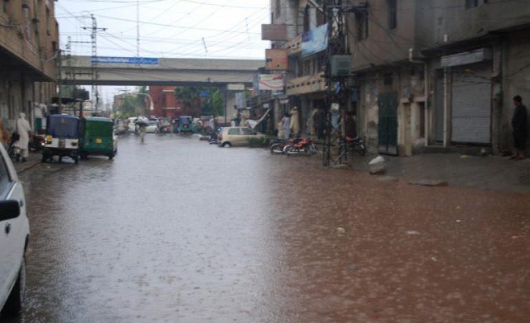 CapitalTVLive's tweet photo. #KP Storm Third Worst Of Its Kind In Country’s History: PMD
Read more: http://t.co/9DnlRJpZHb http://t.co/5p5ahF98Do