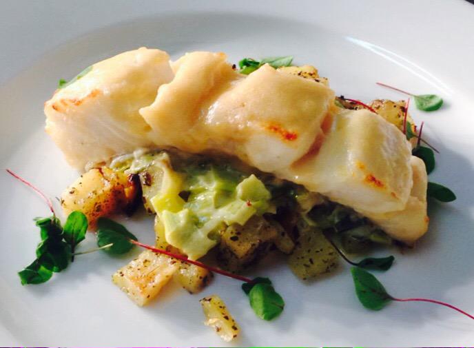YAT_Restaurant's tweet photo. Roasted Cod Supreme topped with Welsh Rarebit, sautéed potatoes &amp; creamy leeks #NewMenu #Guildford @YvonneArnaud http://t.co/WWfYn0zemB