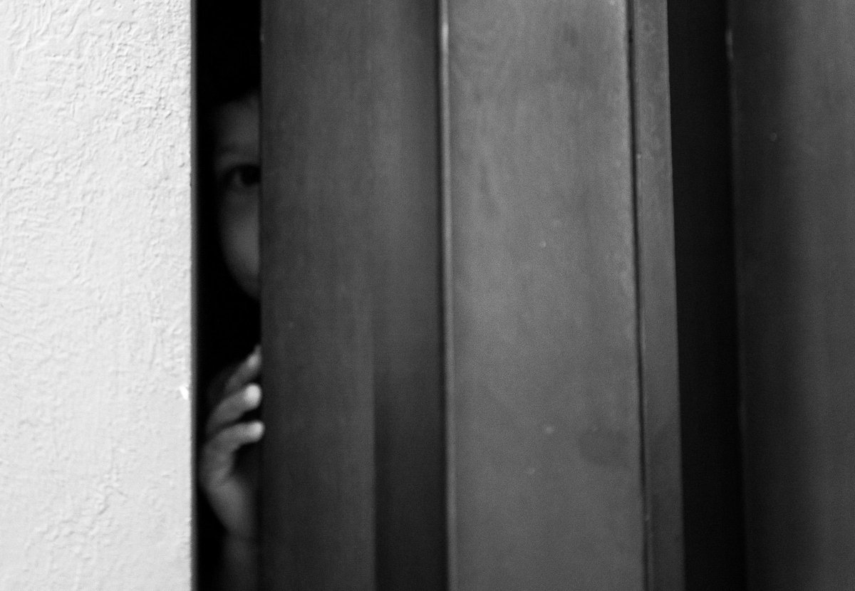 HezekiahPugh's tweet photo. the Hider
#childhood #childPlaying #hideandseek http://t.co/KvezX7DG84