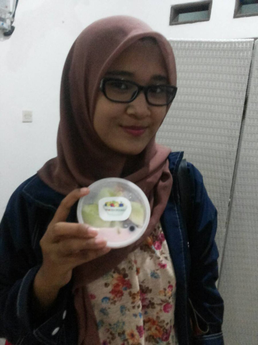 FrozendessertID's tweet image. terima kasih teteh buat orderannya :)