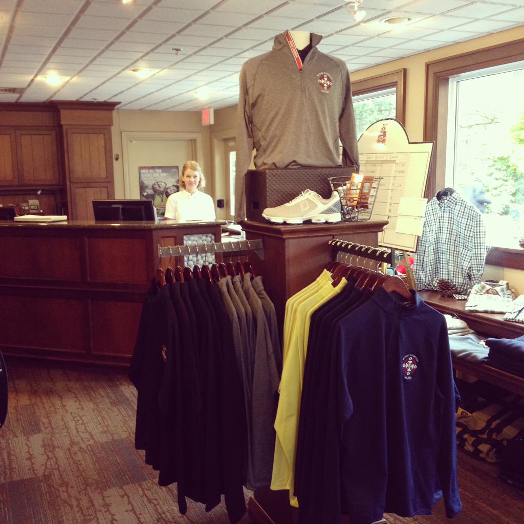 RoyalColwoodGC's tweet photo. New men's @Levelwear in the shop. Come get outfitted in some great @RoyalColwoodGC gear. http://t.co/0bJ1scOr2e