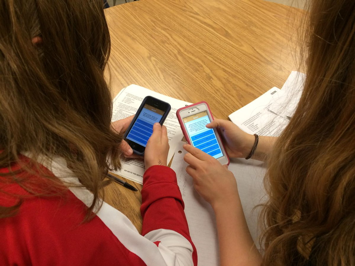 jmgarner2003's tweet photo. Students getting ready for the AP Human Geo Exam with iscore5 app! #iscore5 #aphgchat #aphg #celebratemonday http://t.co/GidCFGBMVC