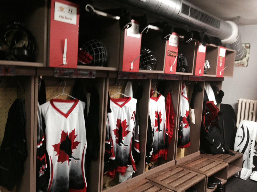 BluePrintHockey's tweet photo. @CanBallHockey announces @YourCaledon U15 &amp; U17 Team Canada Selection Camp June 5,6,7 http://t.co/0FMqzYJXna for info http://t.co/FwdAwAefcx