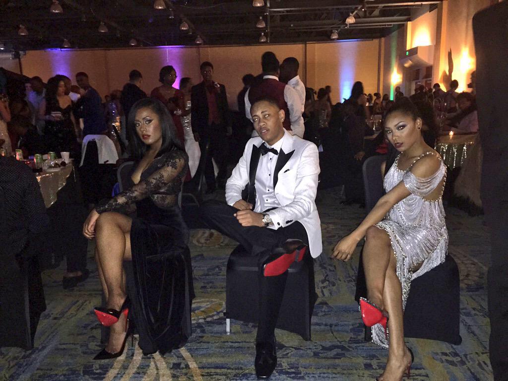 PromPics's tweet photo. 😍😍😍 #prom2k15 http://t.co/0tFmyHPDGE