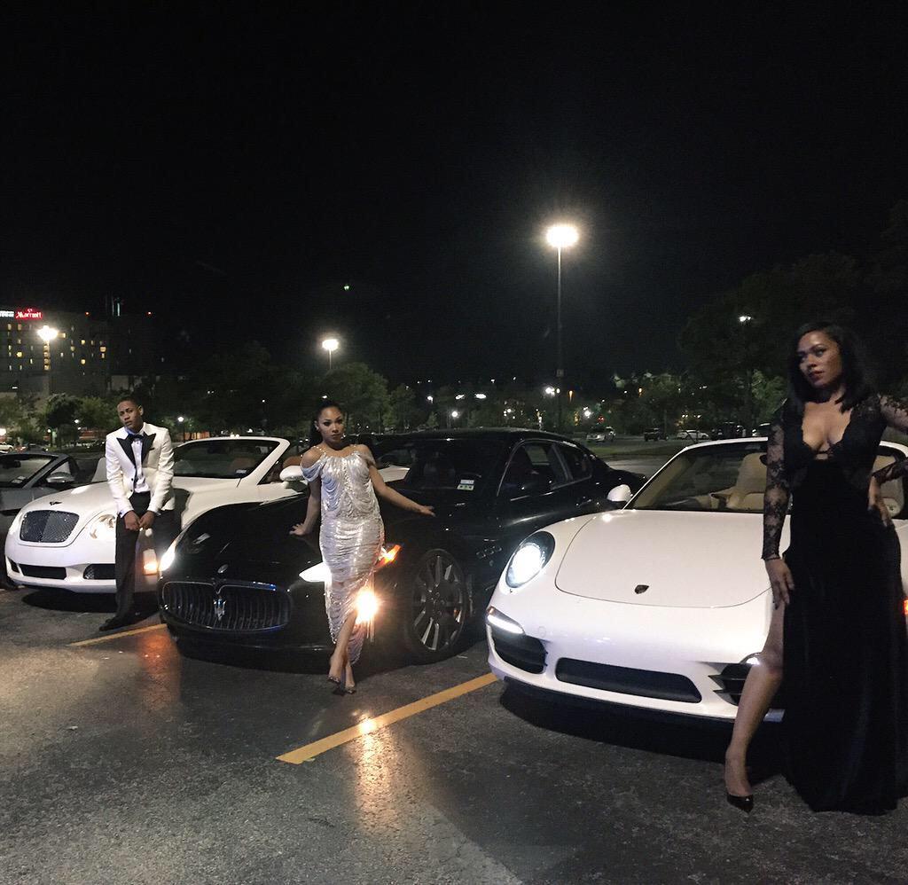 PromPics's tweet photo. 😍😍😍 #prom2k15 http://t.co/0tFmyHPDGE