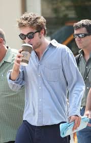 FCStarbucks's tweet photo. Even your favorite celebrities enjoy #starbucks http://t.co/Q1PsyxDTOd