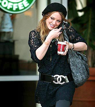 FCStarbucks's tweet photo. Even your favorite celebrities enjoy #starbucks http://t.co/Q1PsyxDTOd