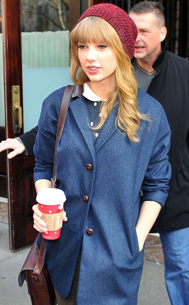 FCStarbucks's tweet photo. Even your favorite celebrities enjoy #starbucks http://t.co/Q1PsyxDTOd