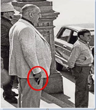 VERDADERACARAOK's tweet photo. ESTE ES ANTONIO MERLO!! DIRECTOR DEL DIARIO EL TRIBUNO EN LA EPOCA DEL DESAPARECIDO ROBERTO ROMERO. http://t.co/gQvyxqIxuc