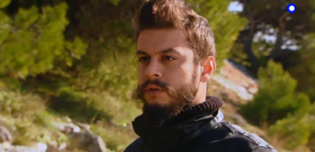 katopartali's tweet photo. #KatoPartali #PartaloDeutera απόψε στις 22:20 ΝΕΟ ΕΠΕΙΣΟΔΙΟ http://t.co/IRUGf0So11