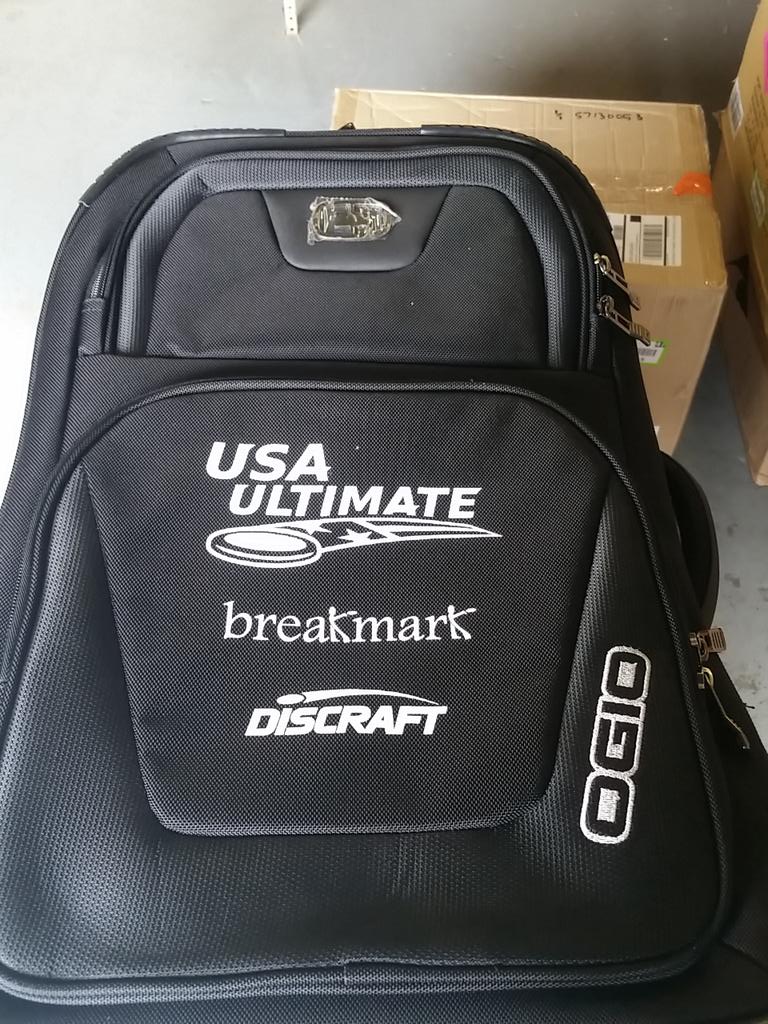 breakmarkulti's tweet photo. @USAUltimate luggage looks sweet! Yep, we customize all sorts of bags. These are really nice @OGIO bags. #theyroll http://t.co/DAPm4J4vfr